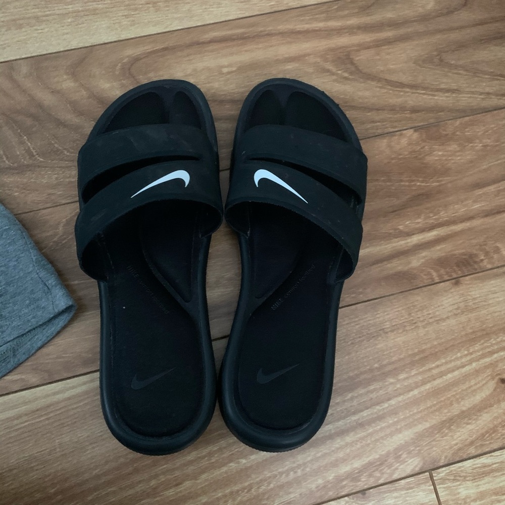Nike sandals